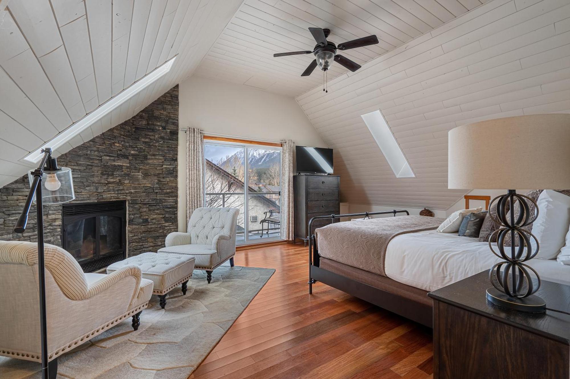 Apartamento Parkland301 Sunlit 2,000 Ft² Penthouse With Mtn View Canmore Exterior foto
